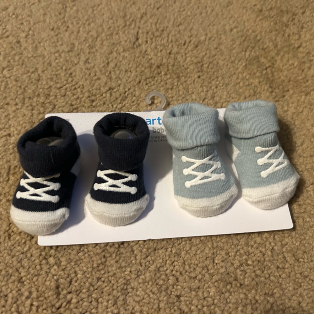 NWT - Newborn Baby Booties